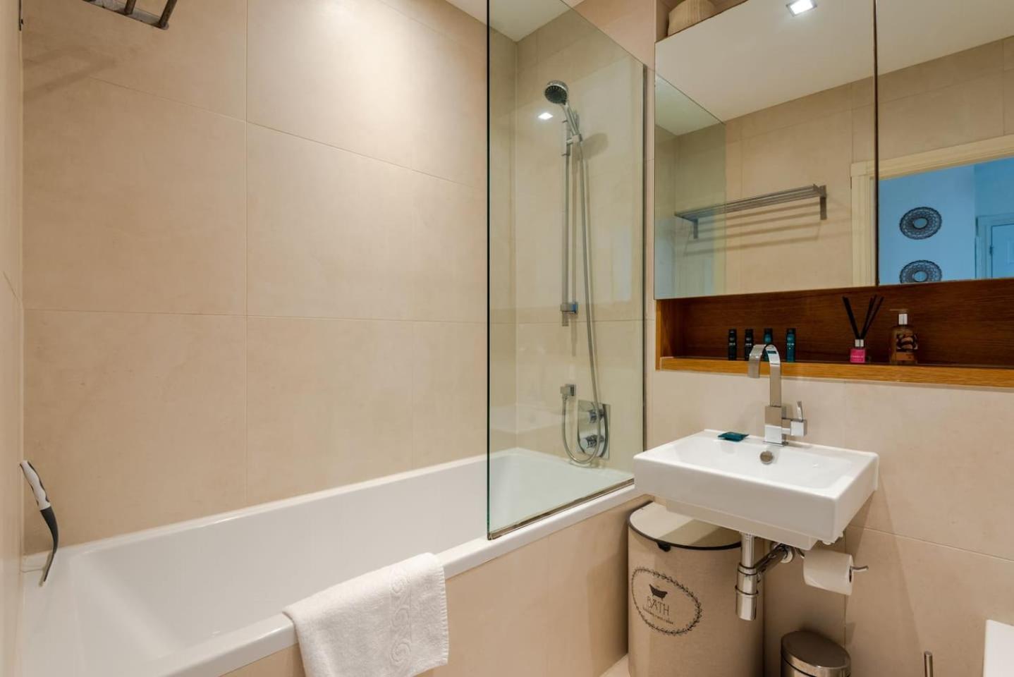 Guestready - Gorgeous Haven, 5-minutes To Angel Londra